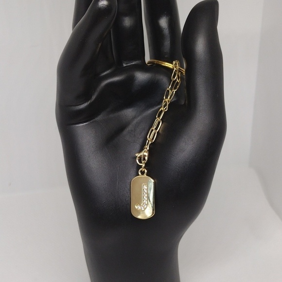 None Accessories - Elegant Gold Keychain with Stylish ‘J’ Pendant – Perfect Gift